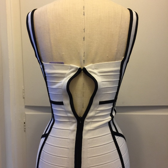 SOLD Auth Herve Leger Black White Gown 0 - Picture 4 of 8